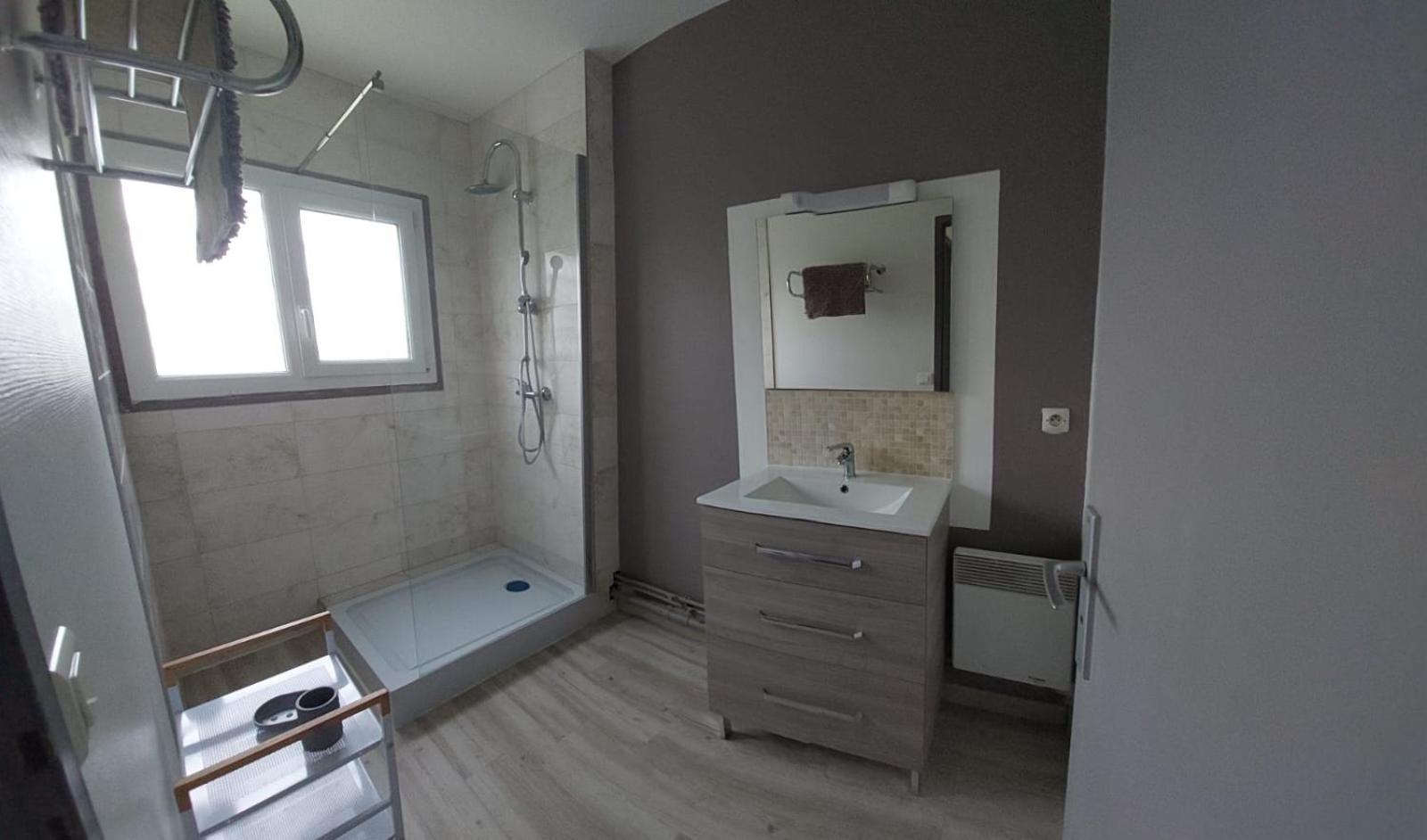 Hotel Platanes - Kb Hotel Group Etauliers Экстерьер фото